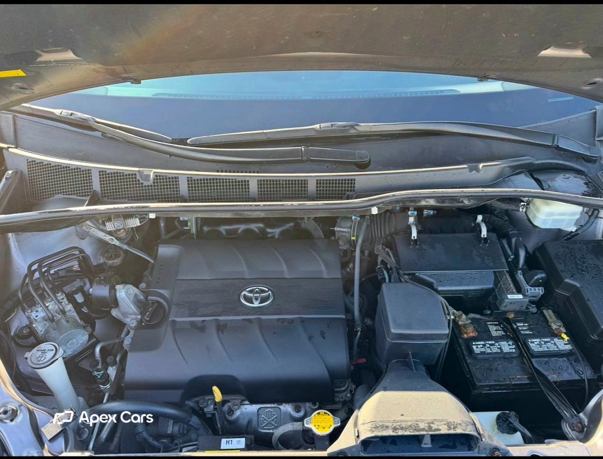 Toyota Sienna 2016
