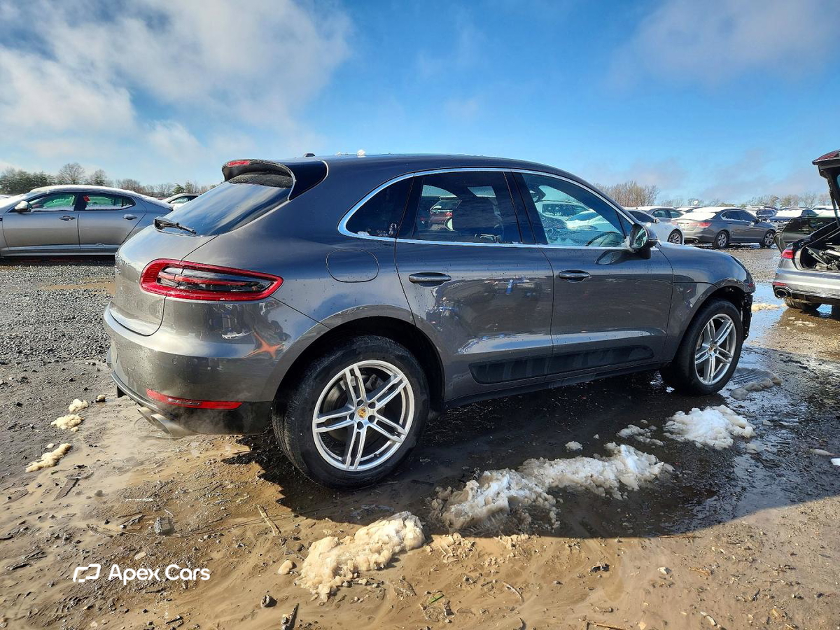 Porsche Macan 2016