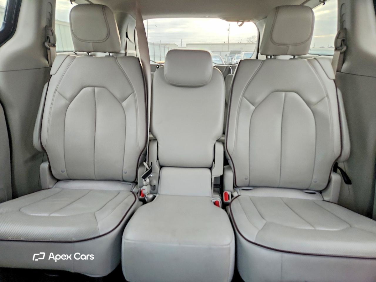 Chrysler Pacifica 2017