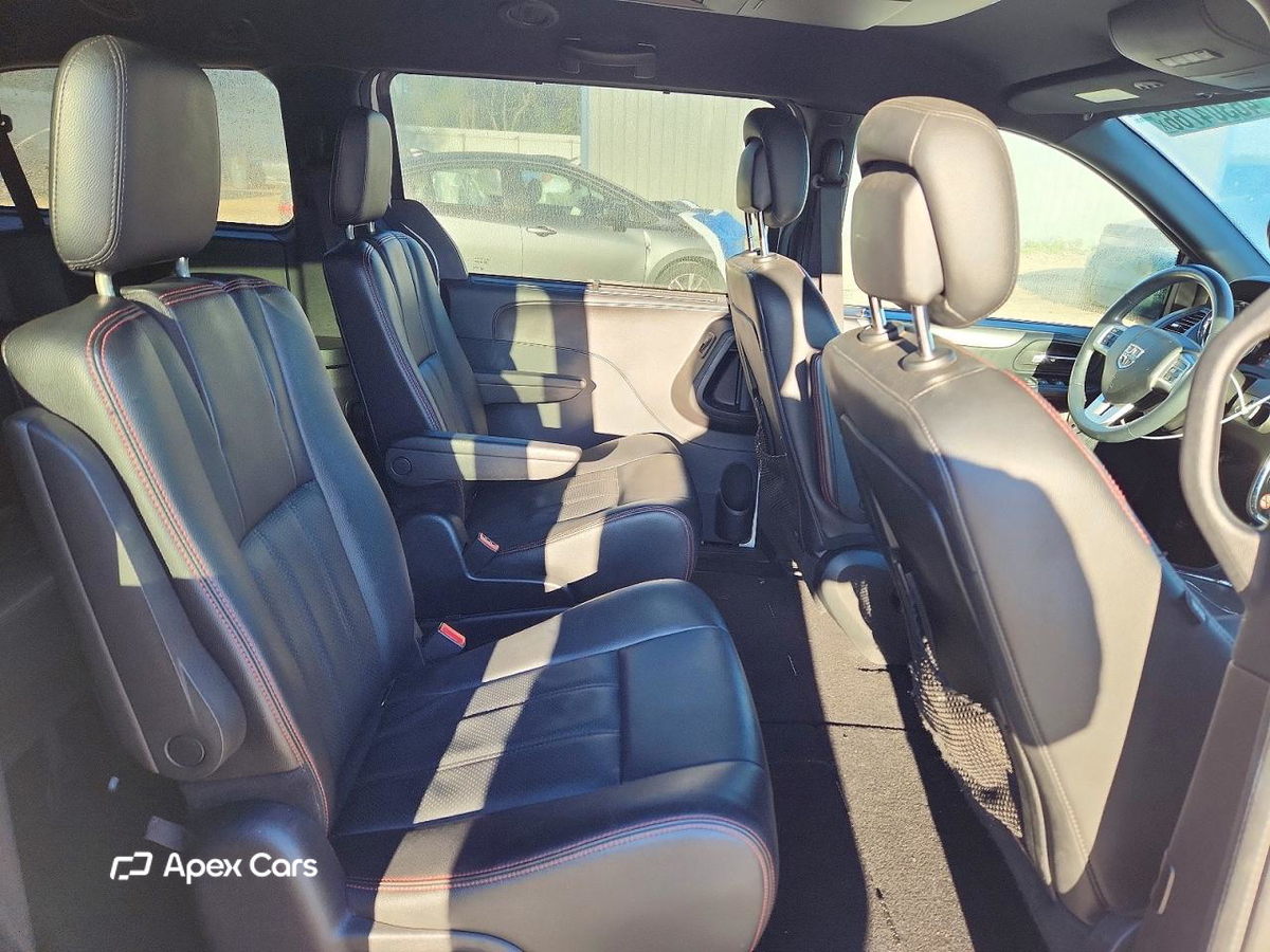 Dodge Caravan 2019