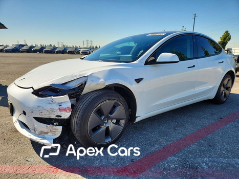 Tesla Model 3 2023 - Image 1 of 13