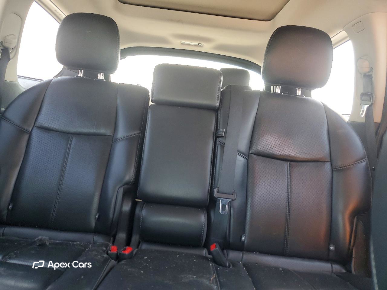Nissan Pathfinder 2016