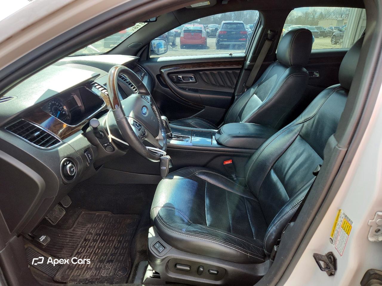 Ford Taurus 2017