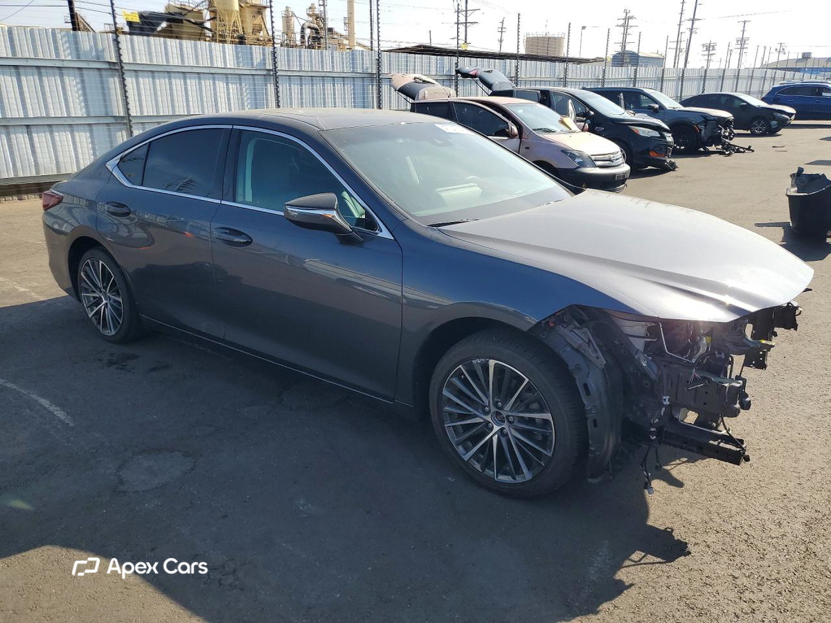 Lexus ES 2023