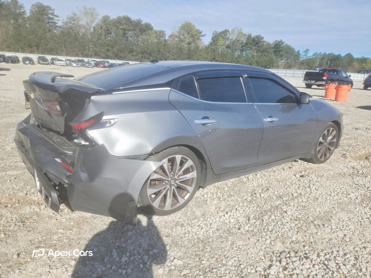 Nissan Maxima 2019