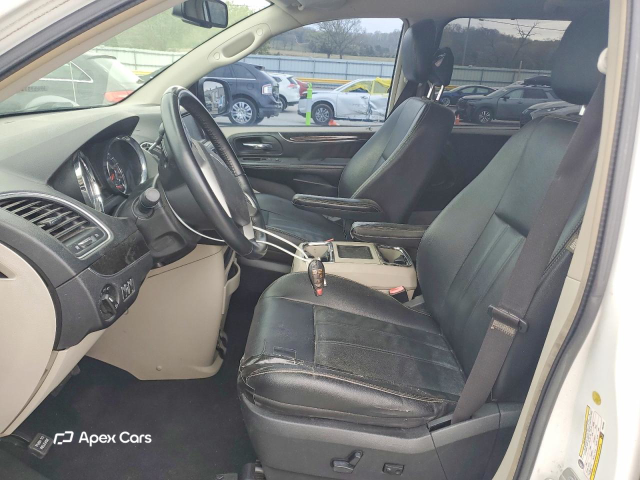 Chrysler Voyager 2015