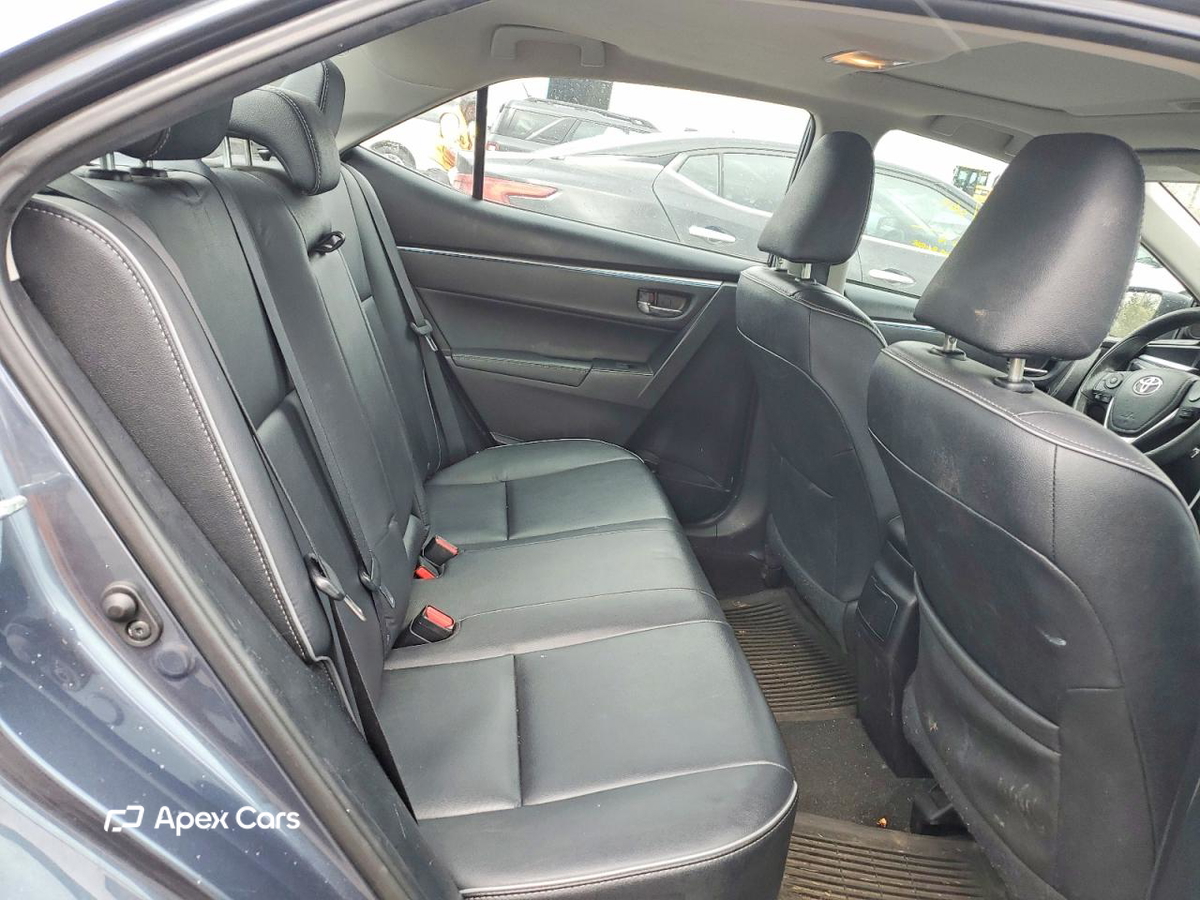 Toyota Corolla 2015