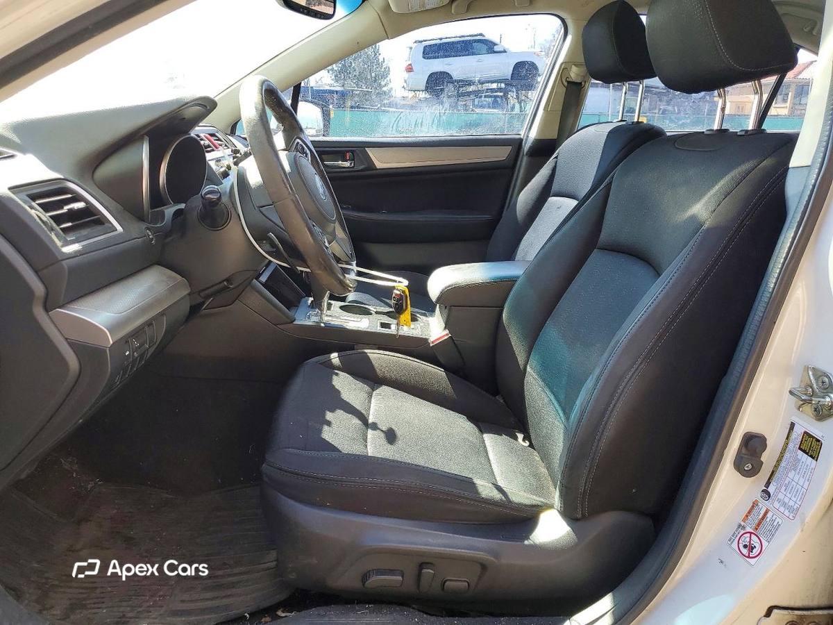 Subaru Legacy 2015