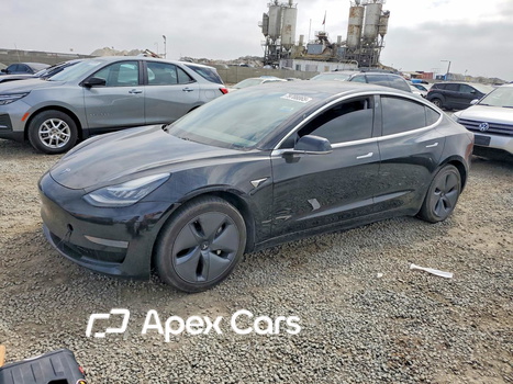Tesla Model 3 2020 - Image 1 of 12
