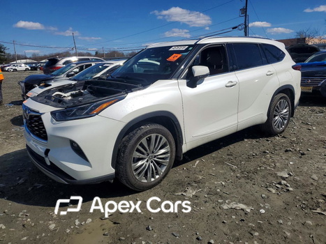 Toyota Highlander 2021 - Image 1 of 12