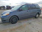 Toyota Sienna 2010