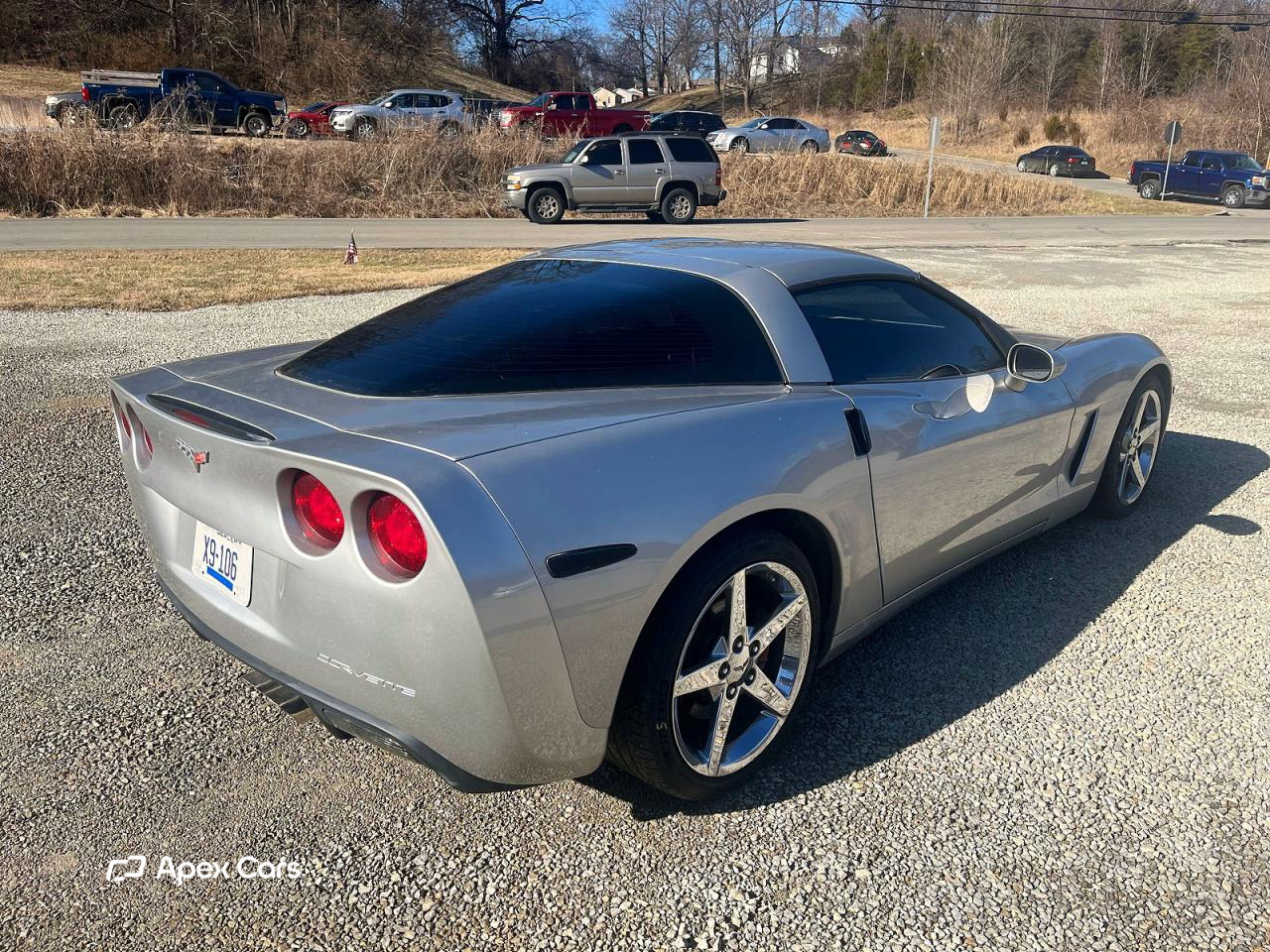 Chevrolet Corvette 2005
