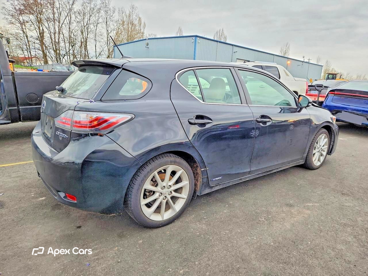 Lexus CT 2011