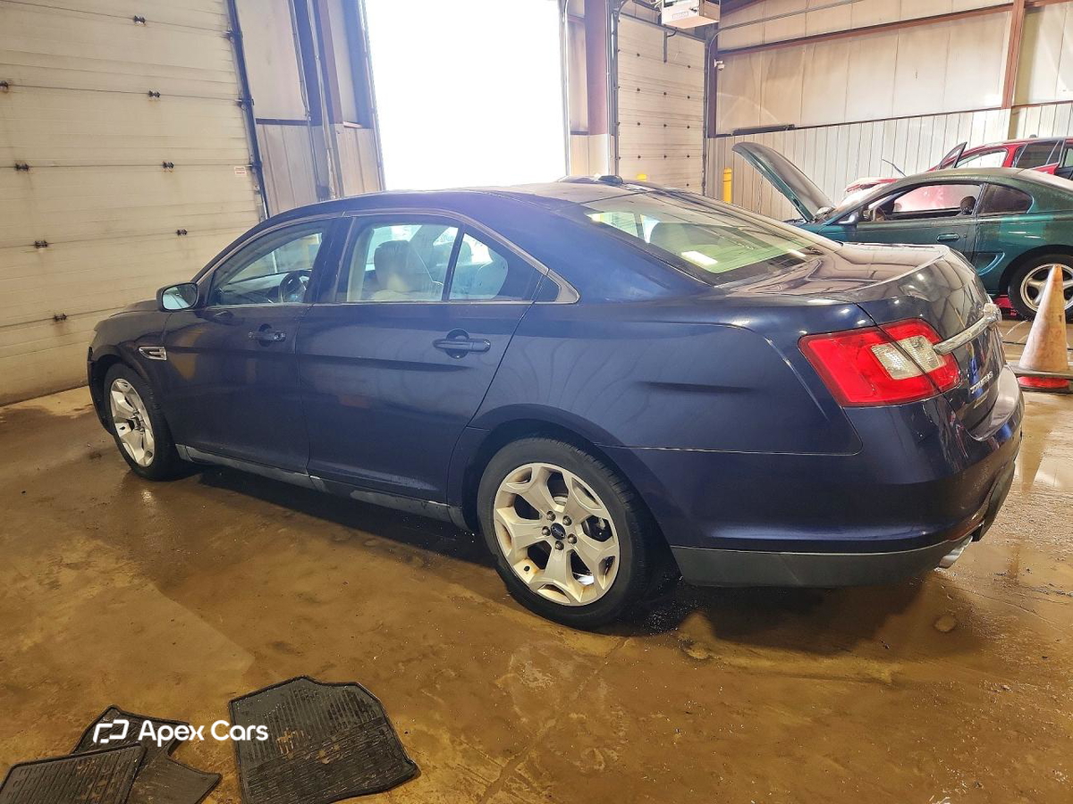 Ford Taurus 2011