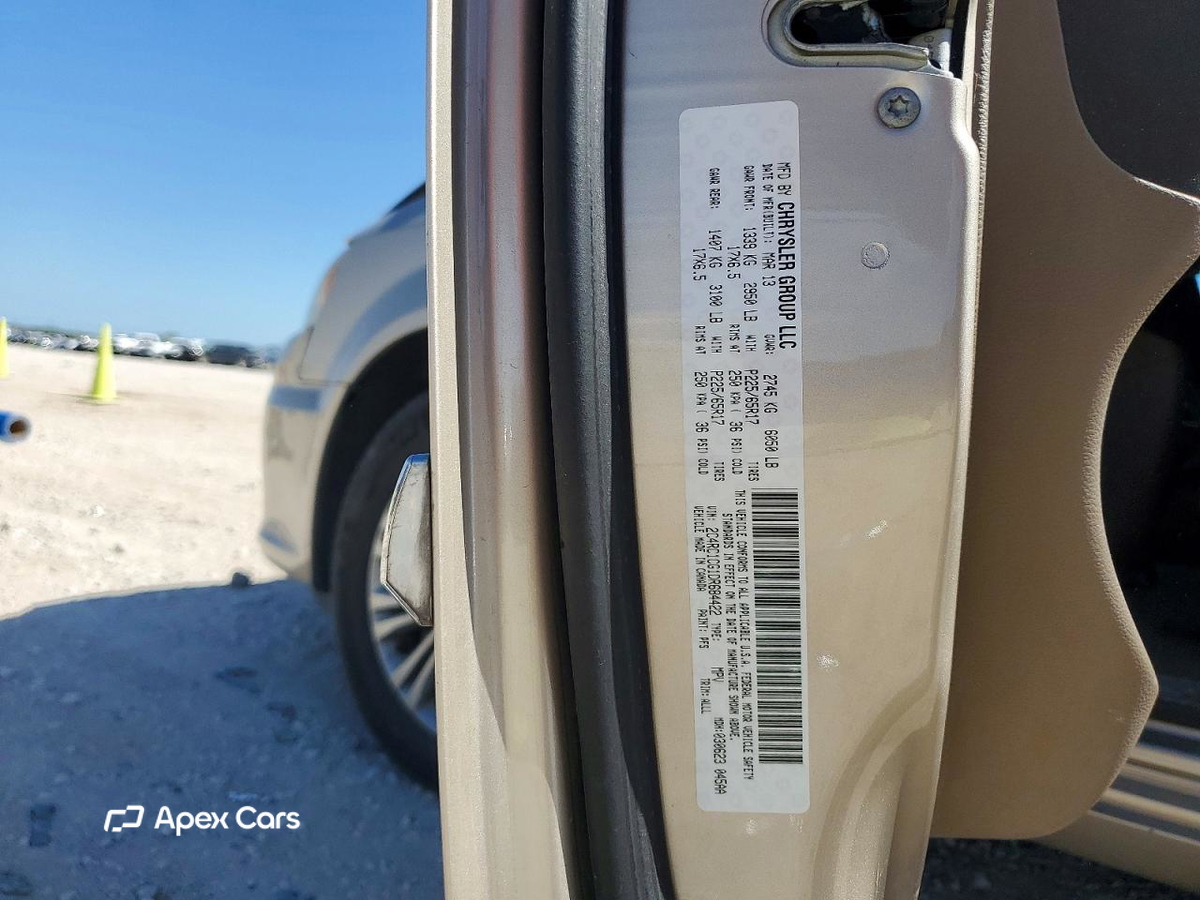 Chrysler Voyager 2013