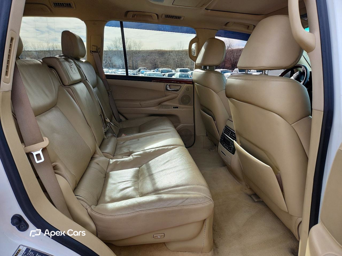 Lexus LX 2009