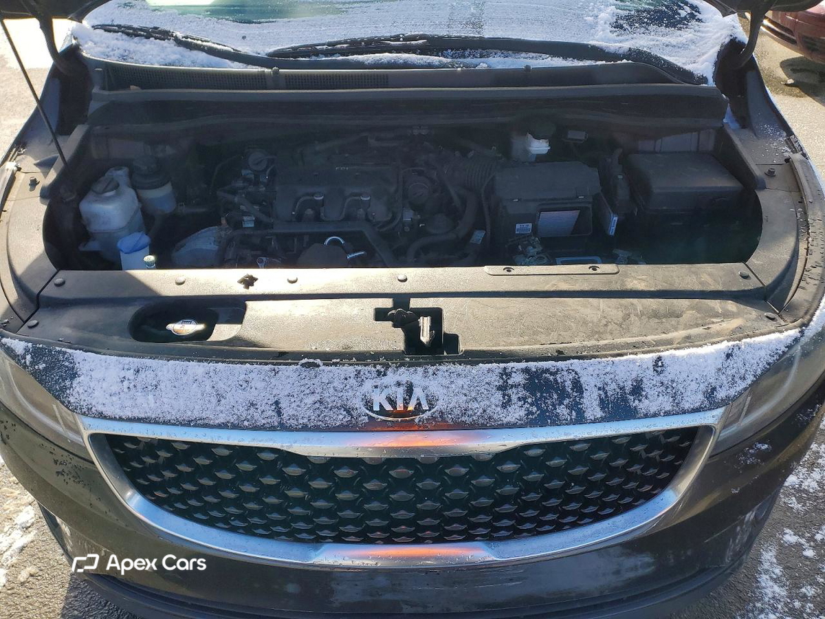 Kia Sedona 2015
