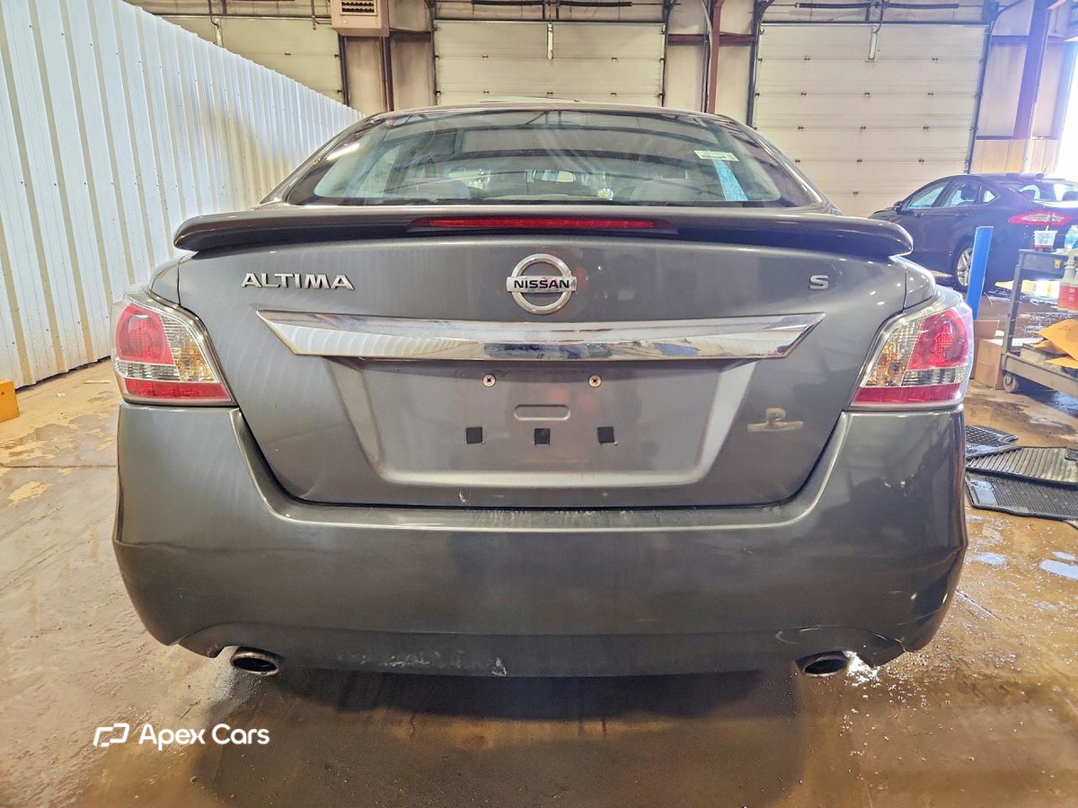 Nissan Altima 2015