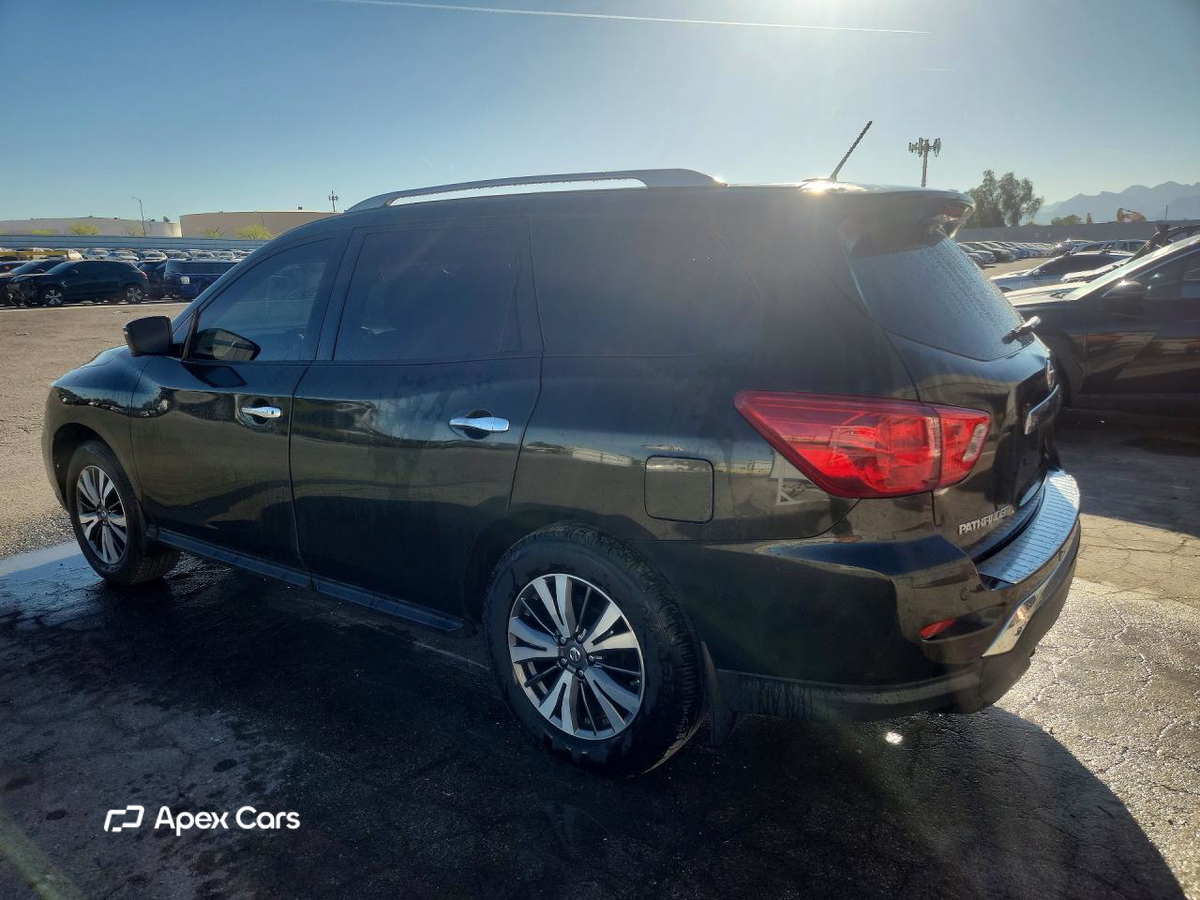 Nissan Pathfinder 2017