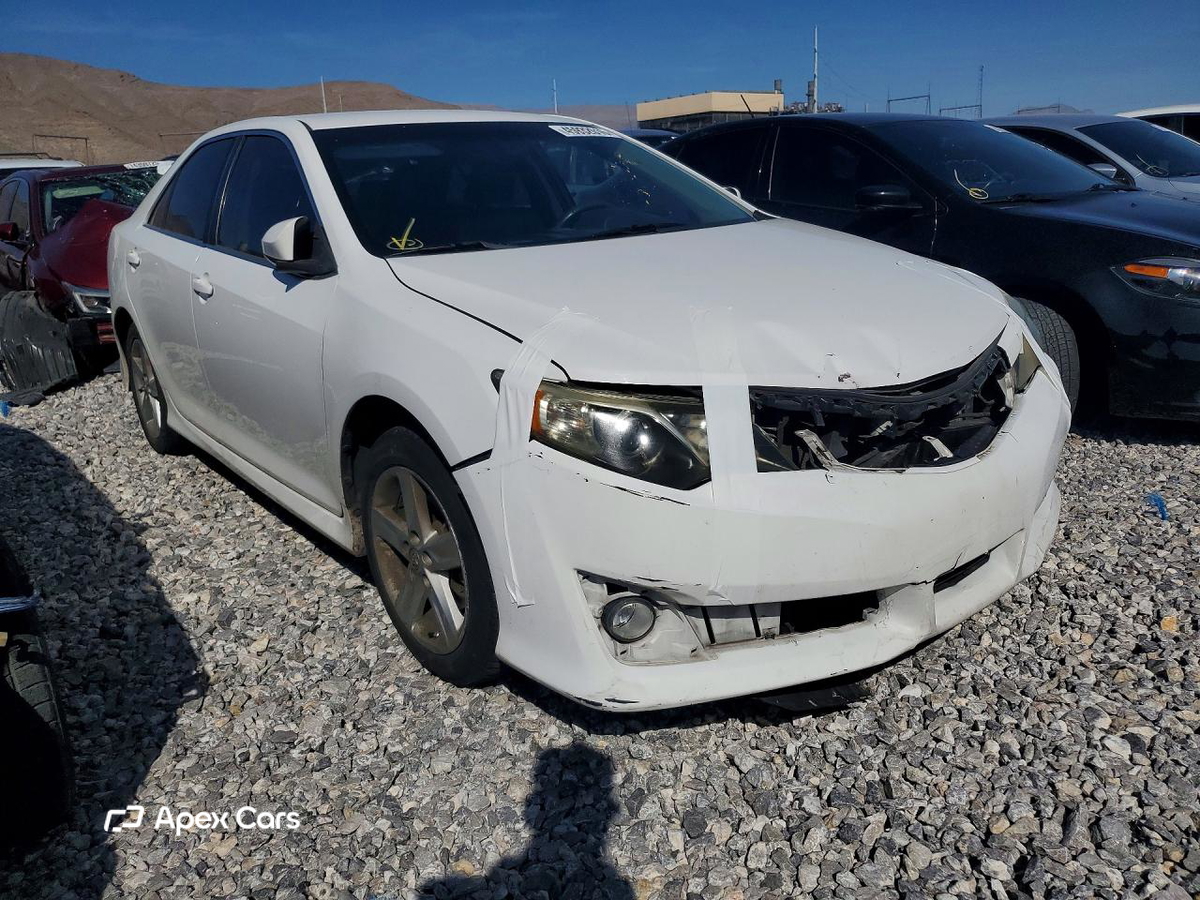 Toyota Camry 2012