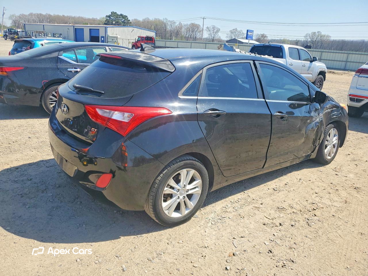 Hyundai Elantra 2013