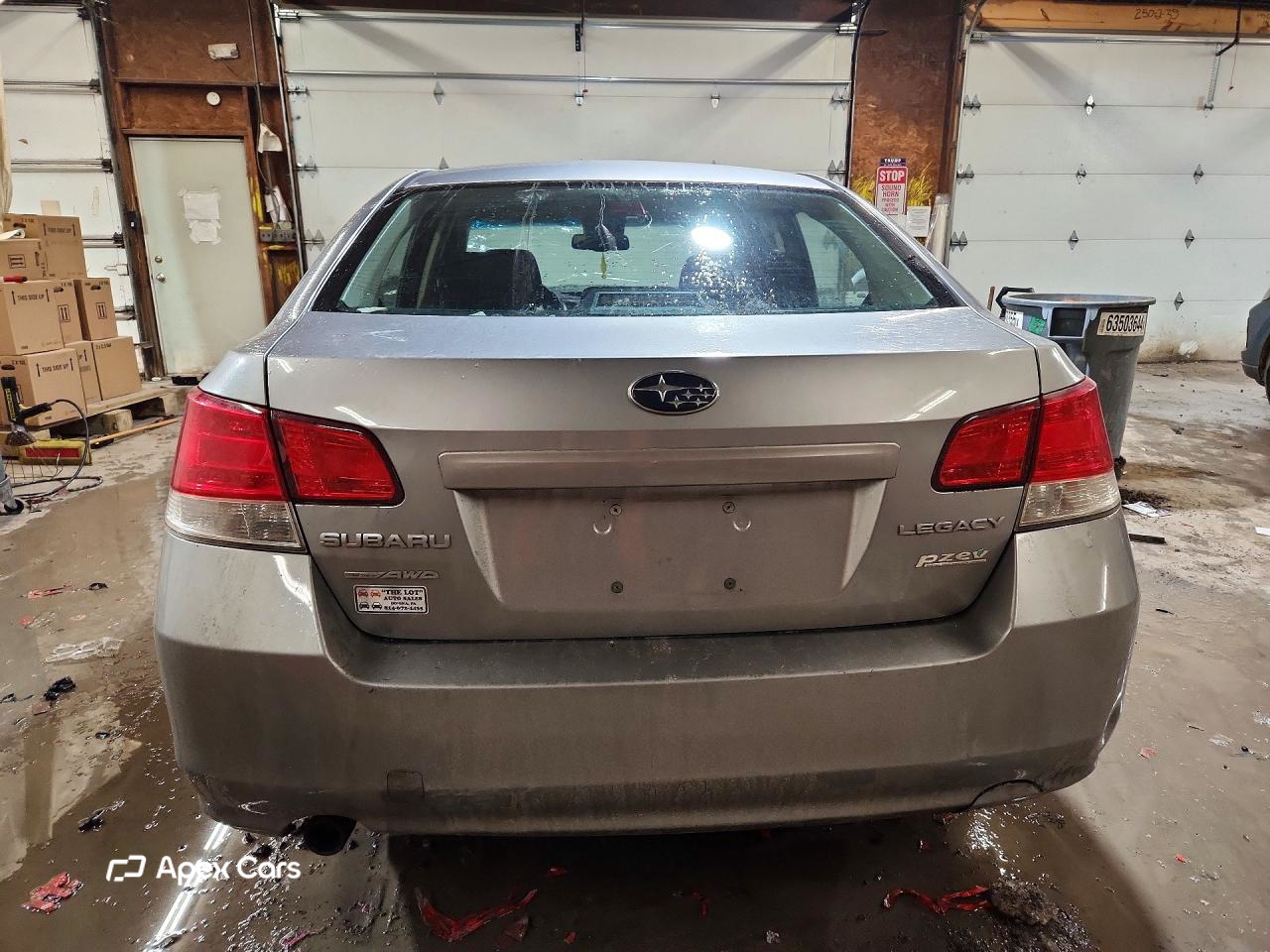 Subaru Legacy 2011