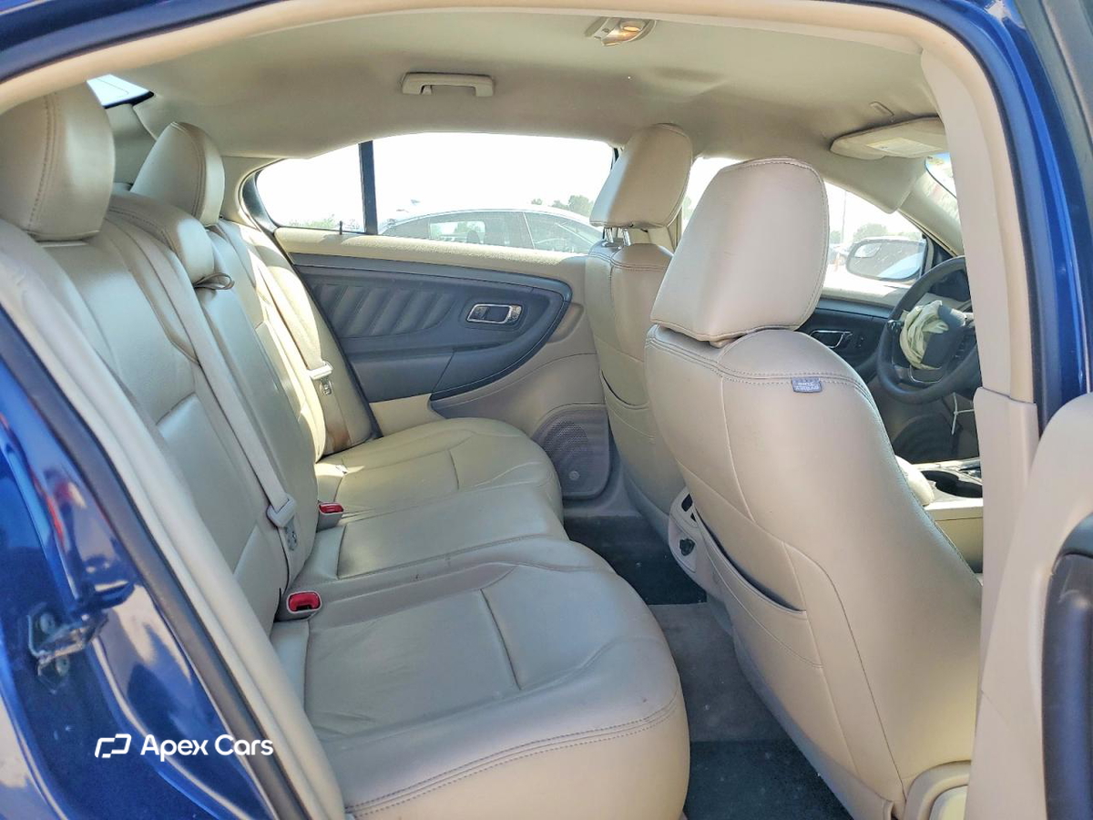 Ford Taurus 2012