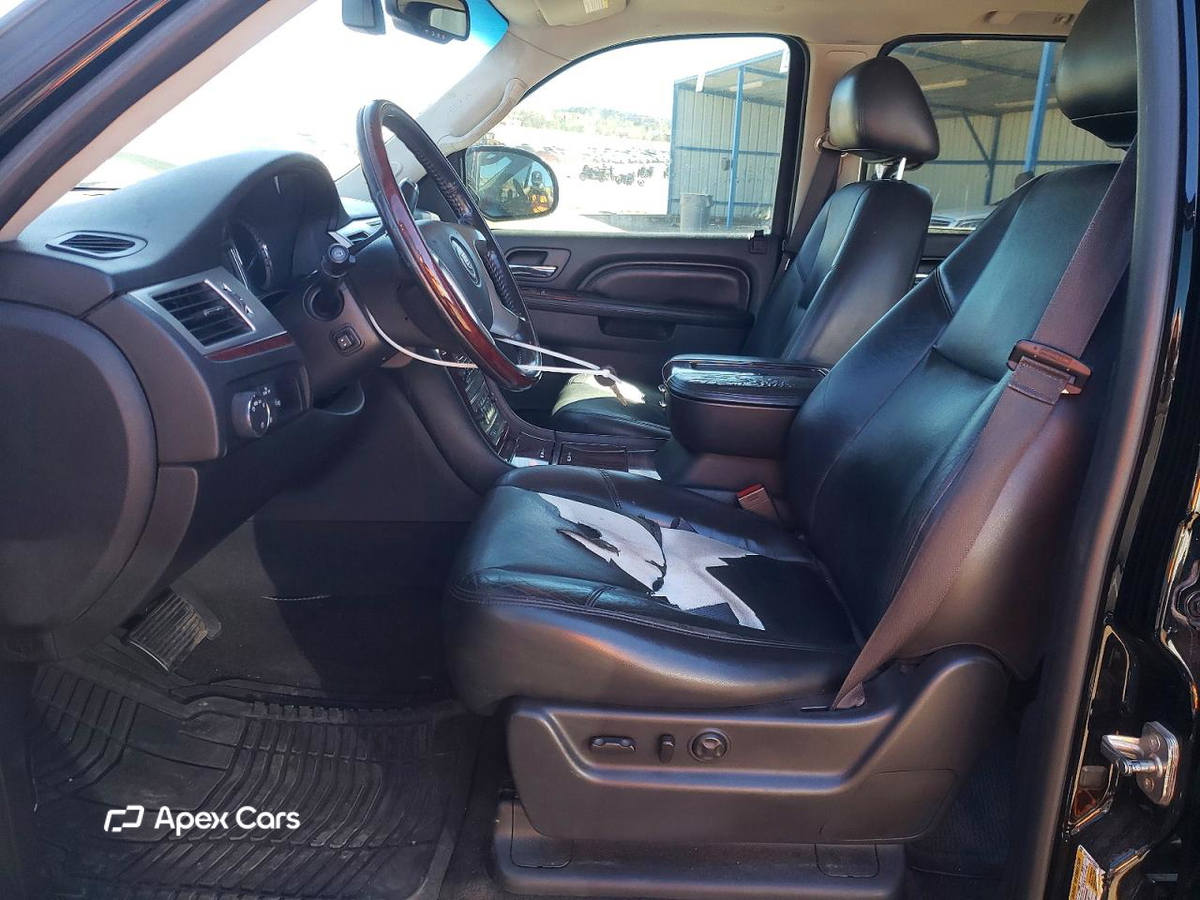 Cadillac Escalade 2013