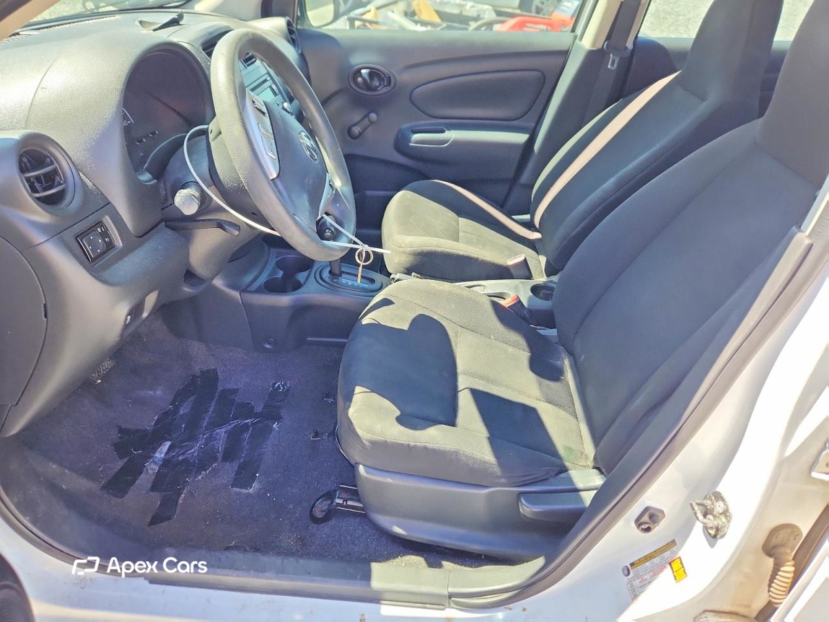 Nissan Versa 2016