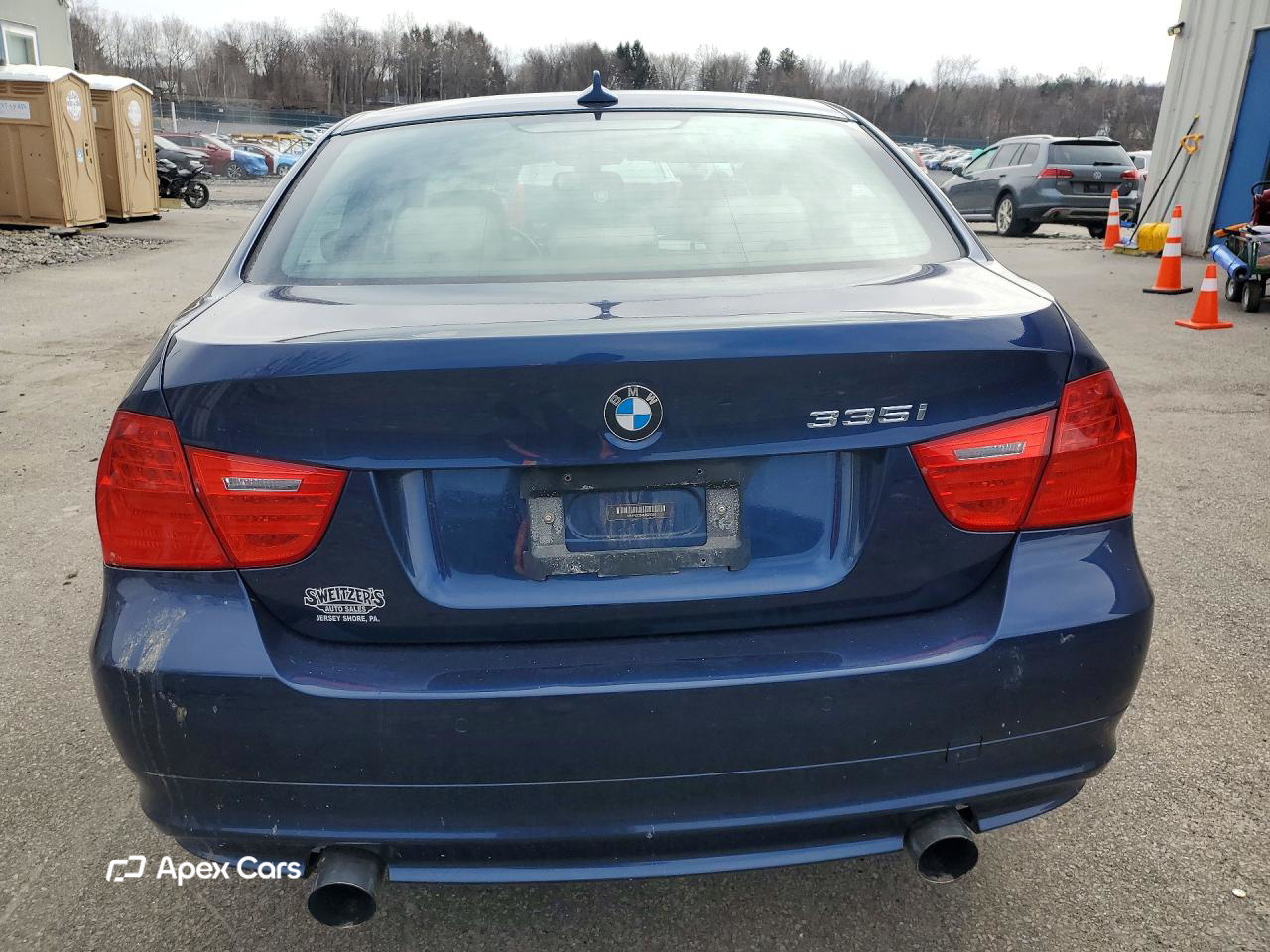 BMW Series 3 2011