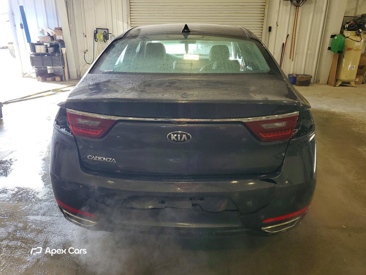 Kia Cadenza 2017