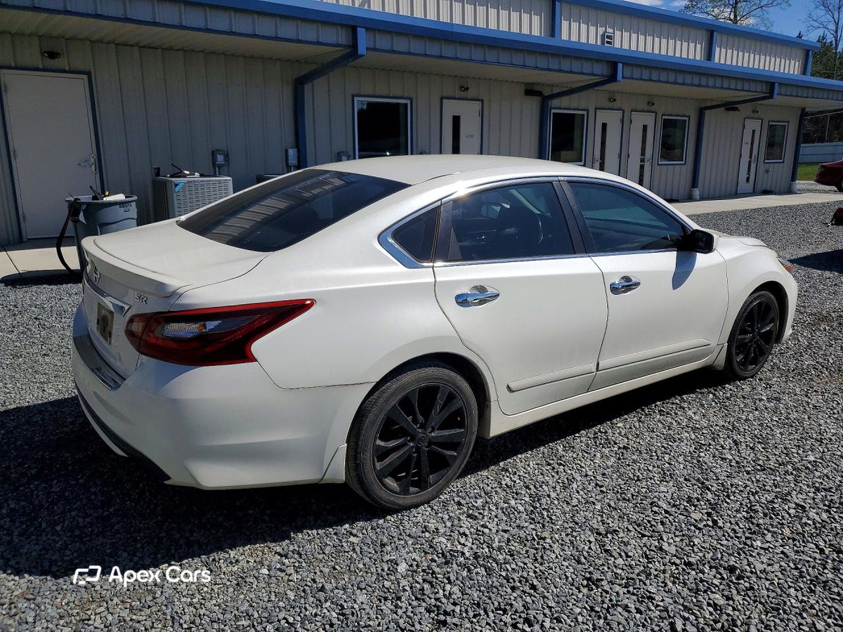 Nissan Altima 2017