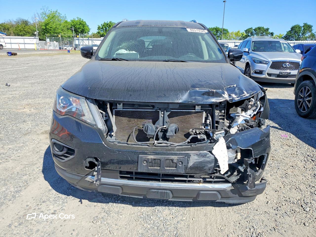 Nissan Pathfinder 2018
