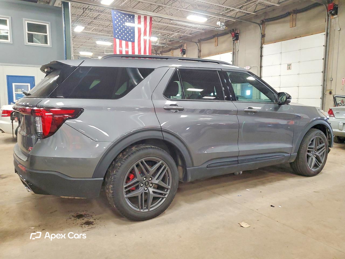 Ford Explorer 2025