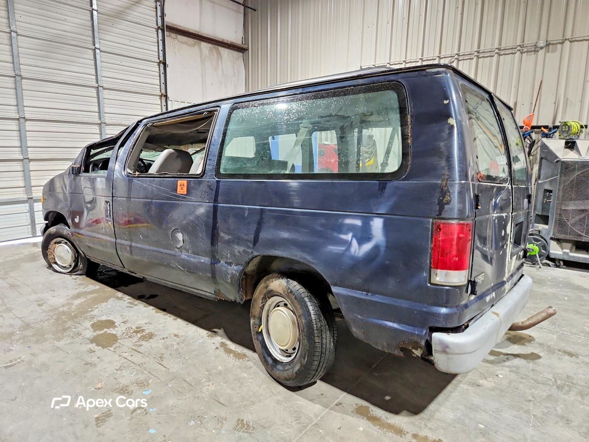 Ford Econoline 2000