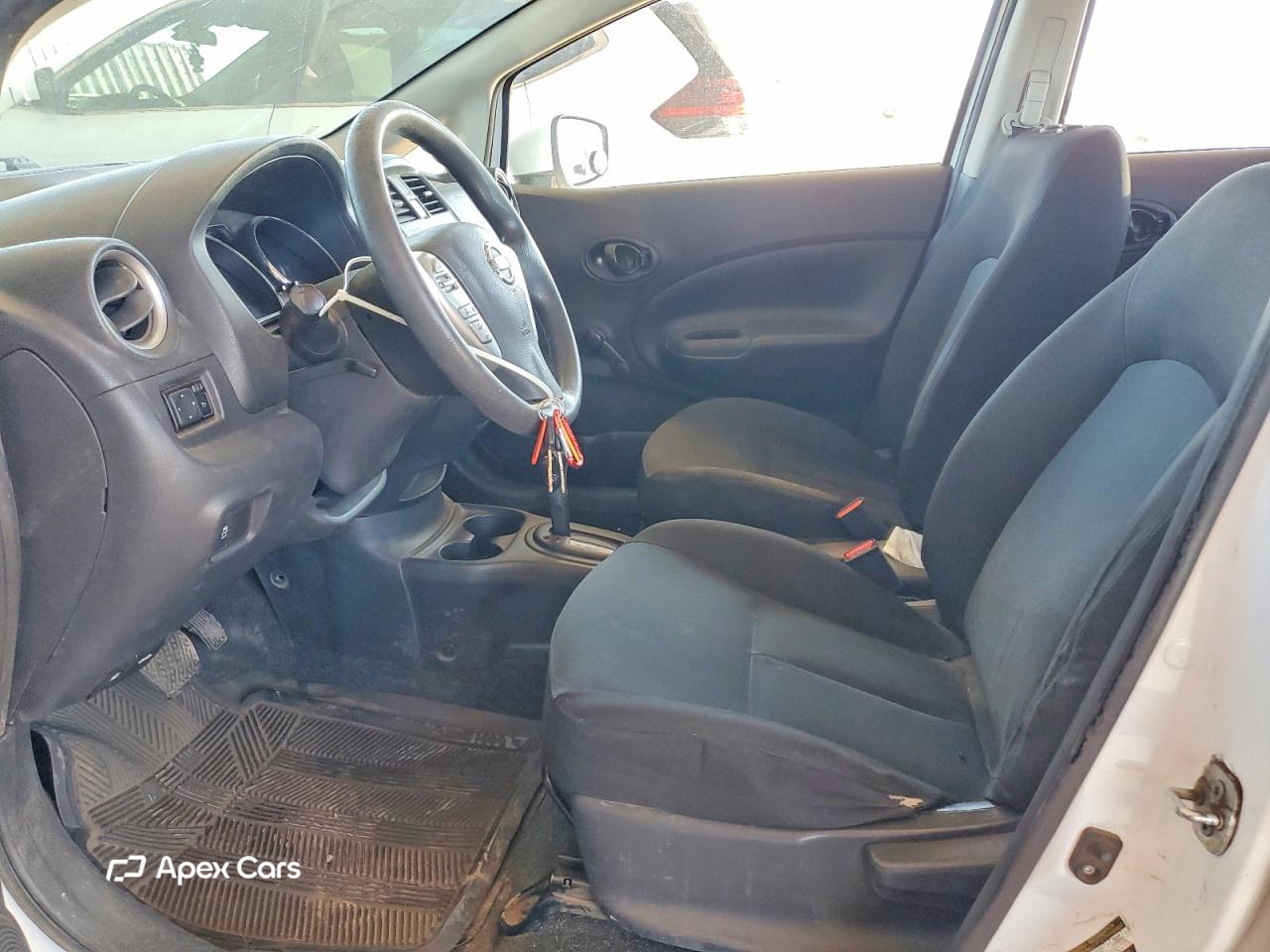 Nissan Versa 2016