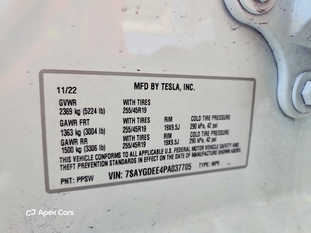 Tesla Model Y 2023
