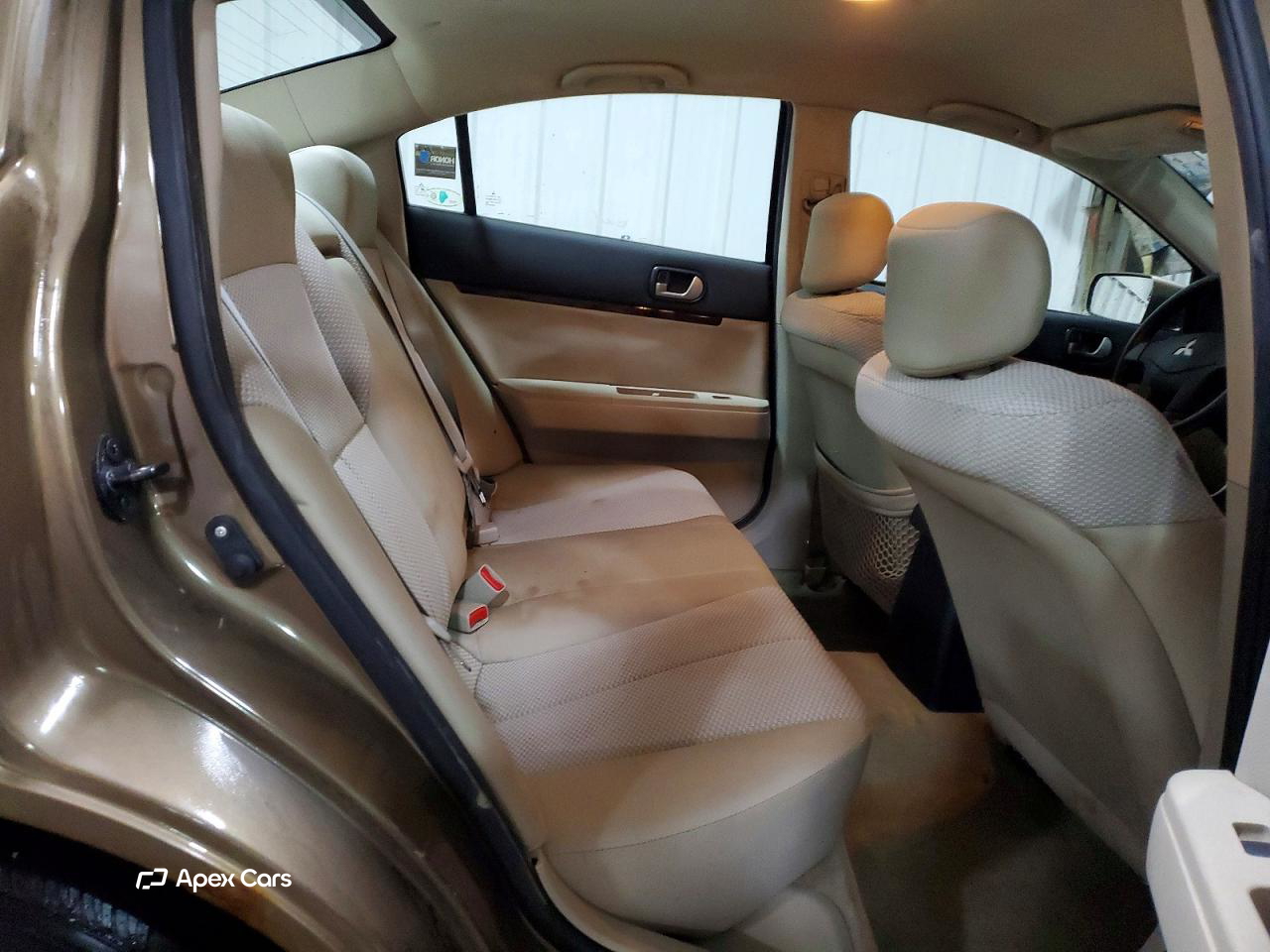 Mitsubishi Galant 2009