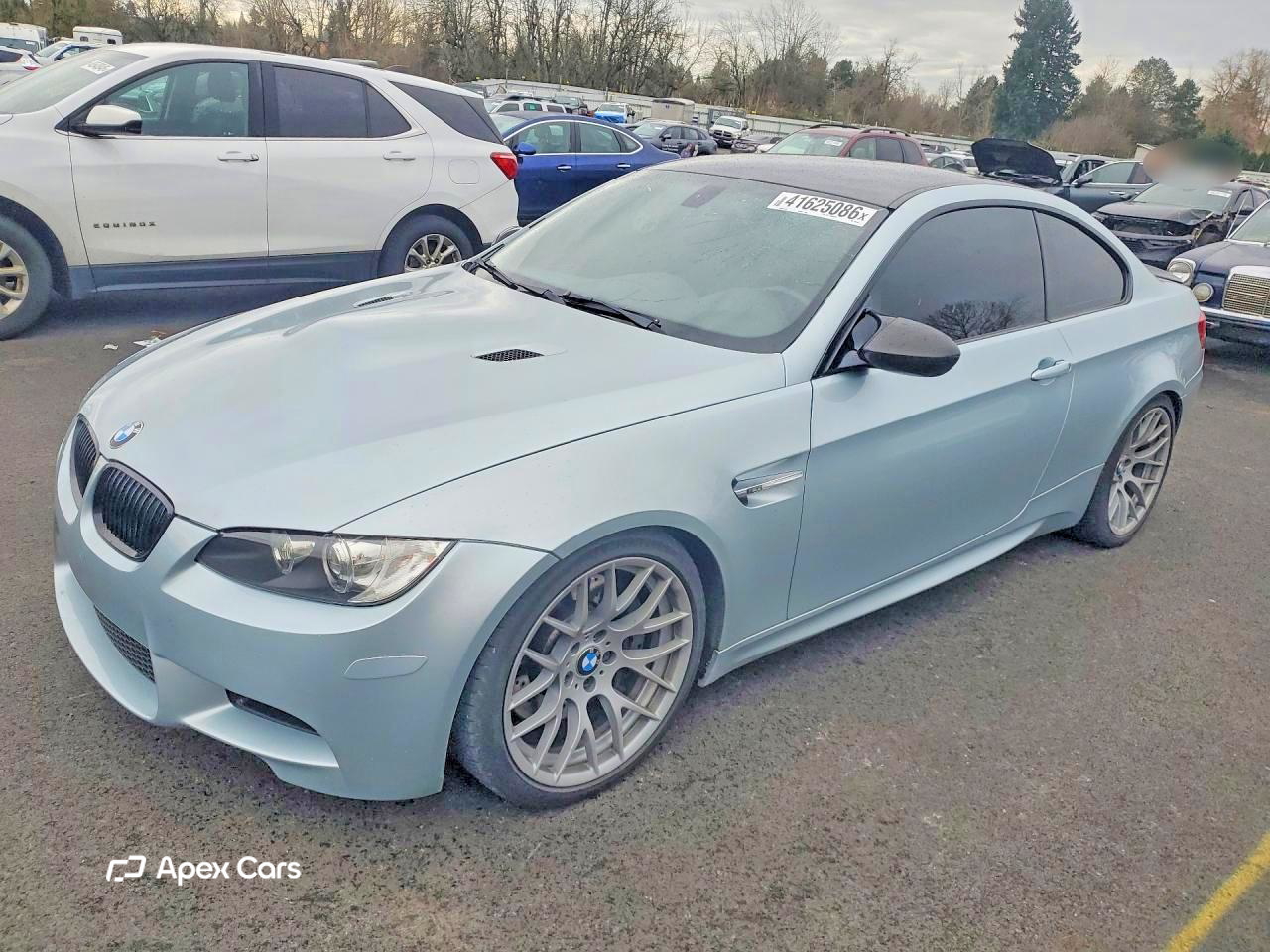 BMW M3 2011