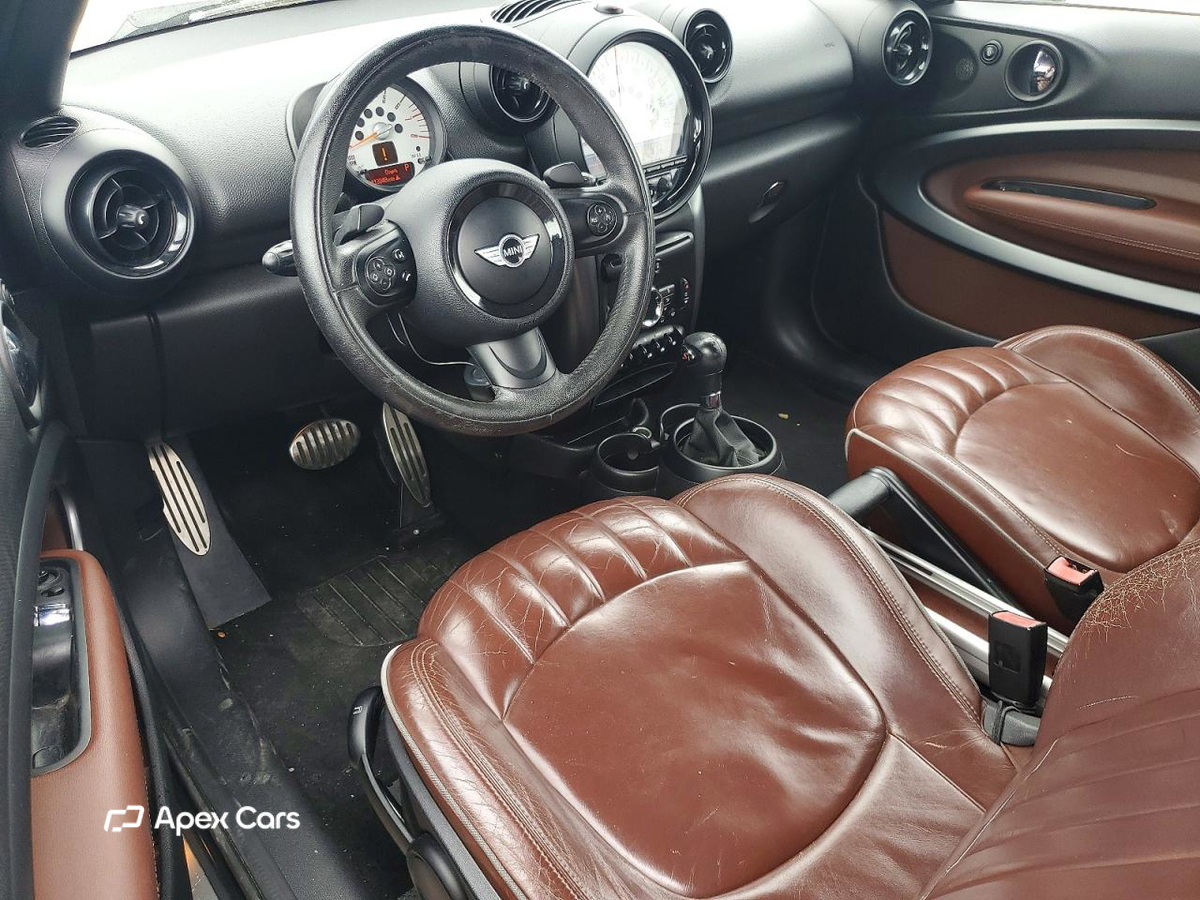MINI Cooper 2013