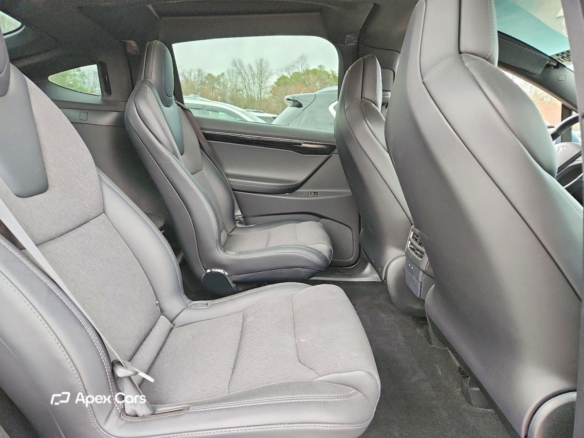 Tesla Model X 2018