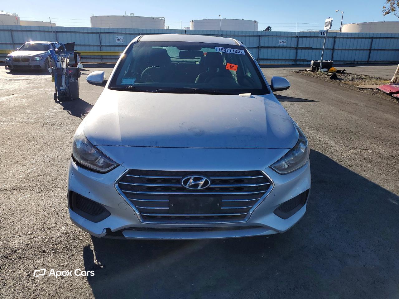 Hyundai  2021