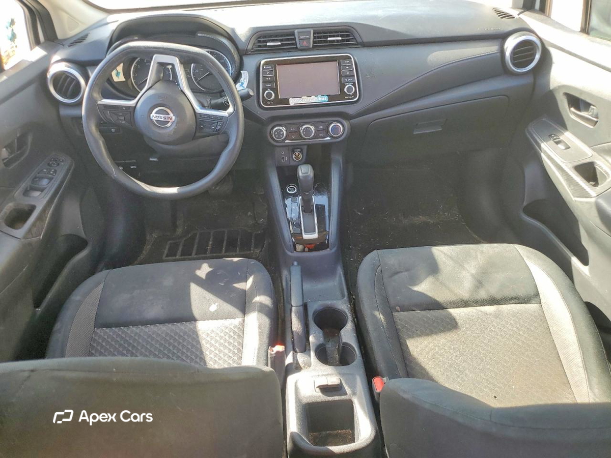 Nissan Versa 2020