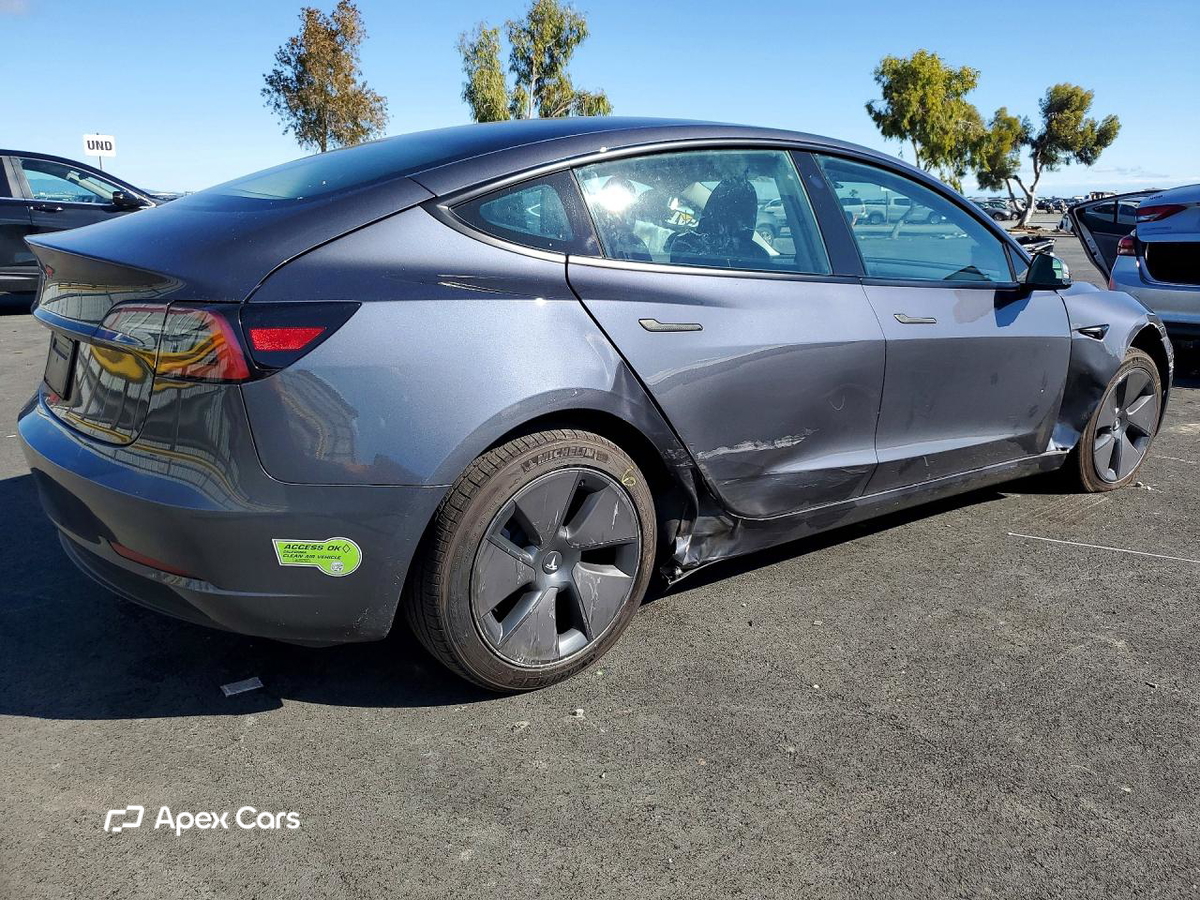 Tesla Model 3 2023