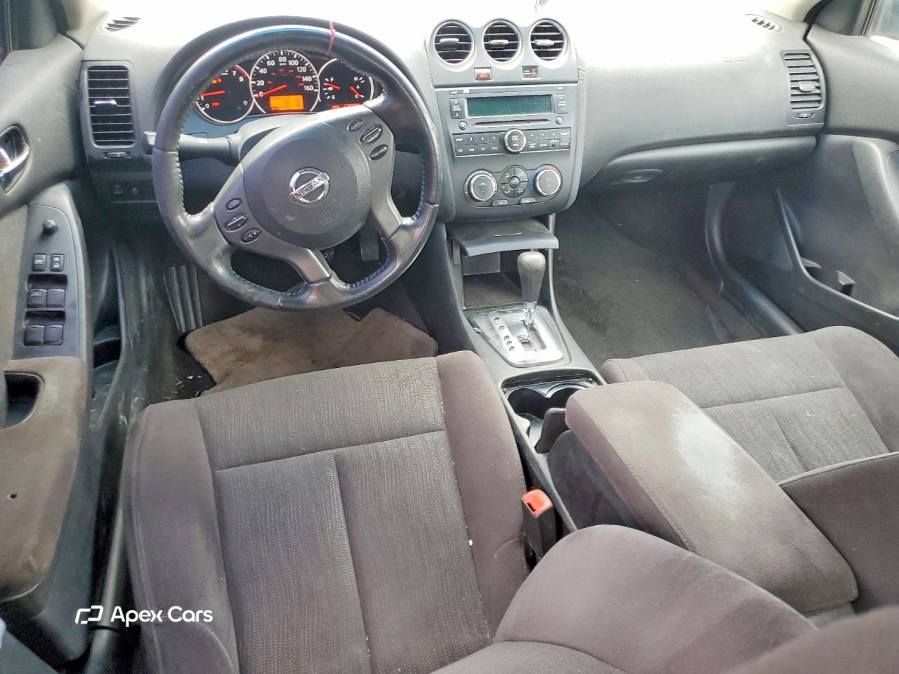 Nissan Altima 2011