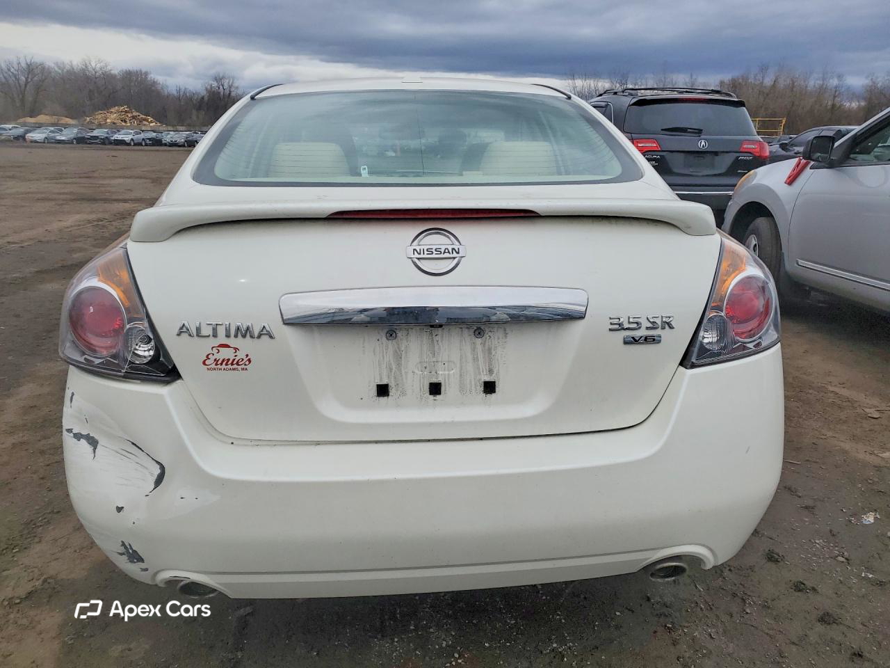 Nissan Altima 2011