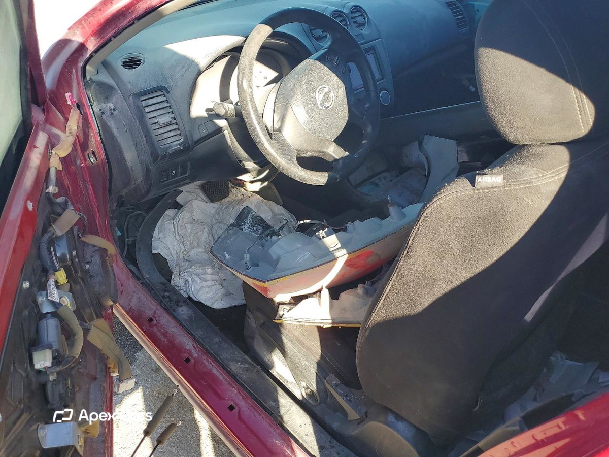 Nissan Altima 2012