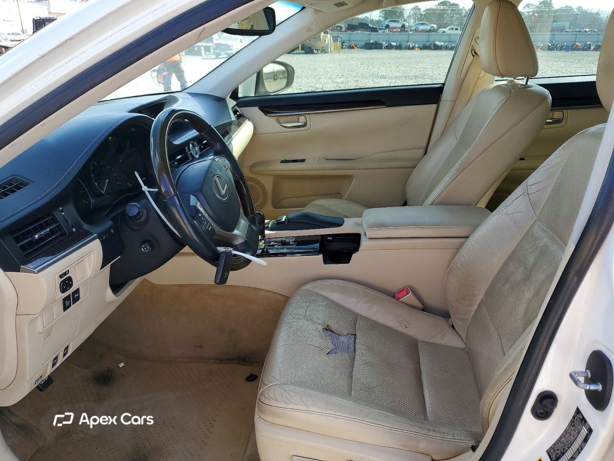 Lexus ES 2013