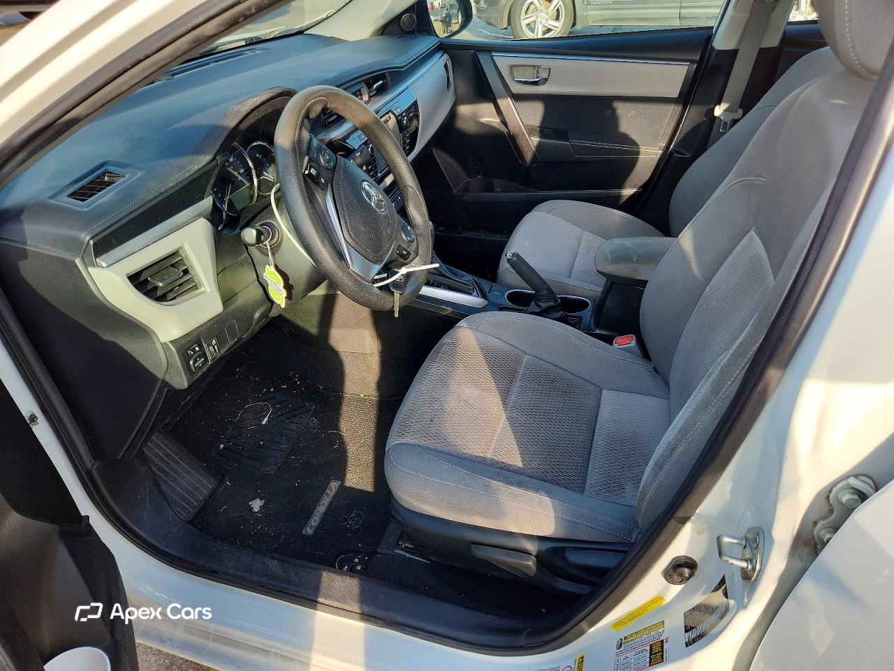 Toyota Corolla 2015