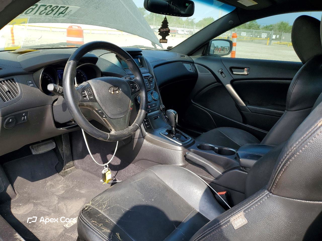 Hyundai Genesis 2015